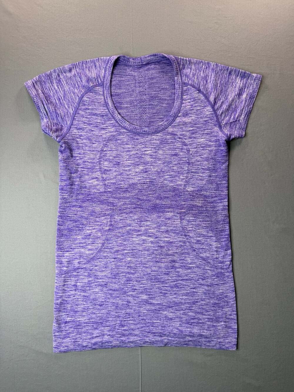 Lululemon Swiftly Tech Short Sleeve Crew T-Shirt Purple Space Dye Size 8